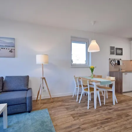 Bursztyn 2 * كولوبرزيغ